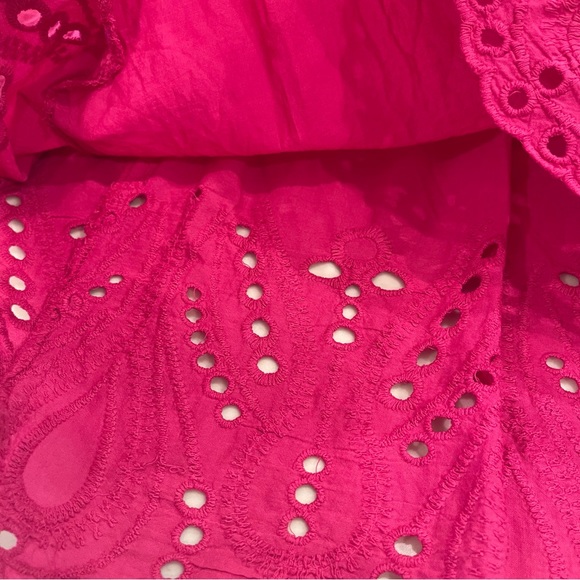 NWOT Jennifer & Grace hot pink eyelet long sleeve blouse - Picture 15 of 16